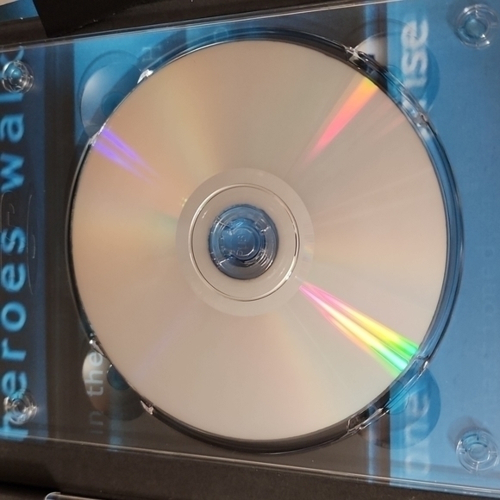 Unbreakable 2 DVD Set - Picture 7 of 8